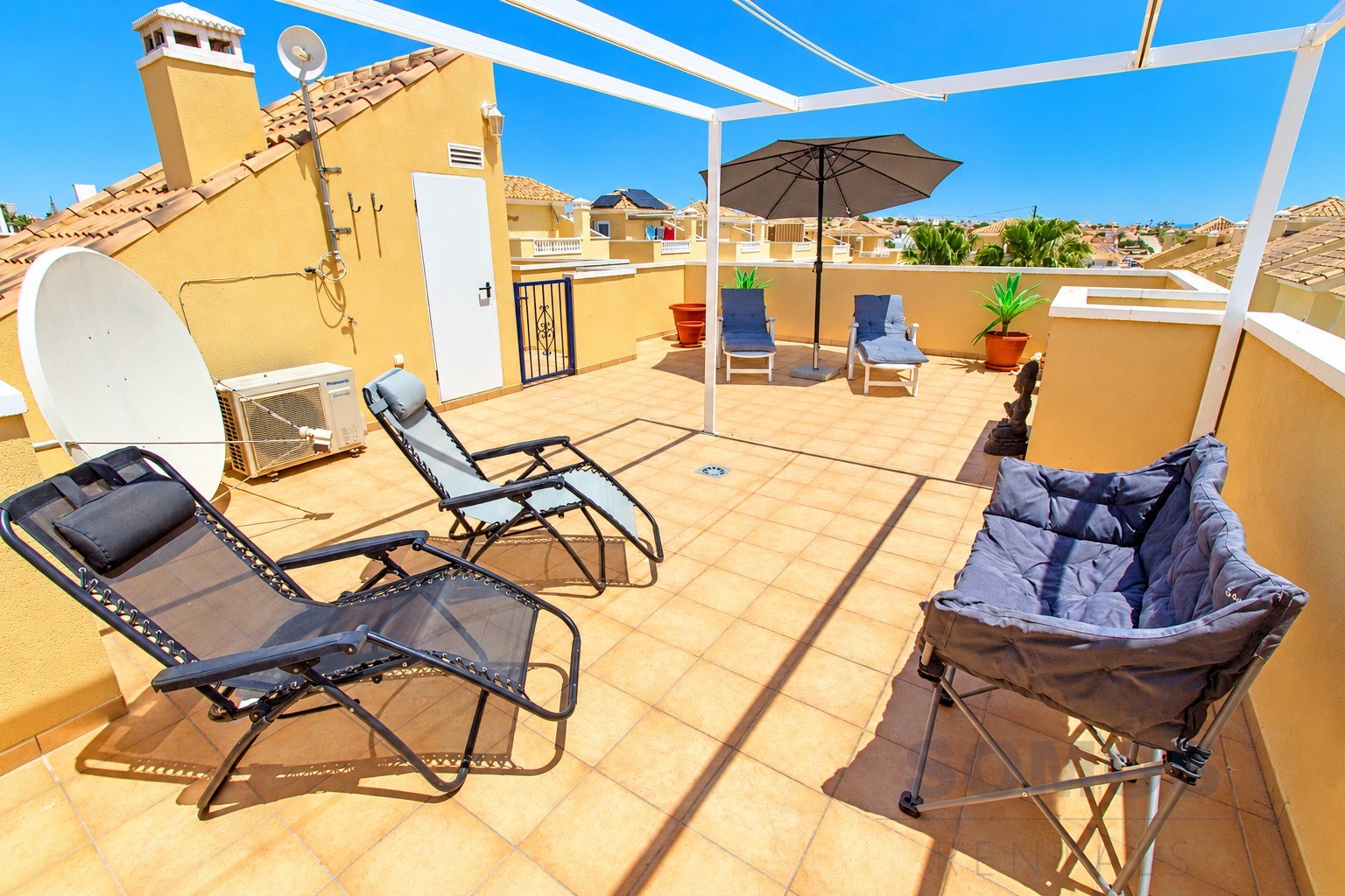 Apartamento Villasol, Urb La Marina — fotografía 13