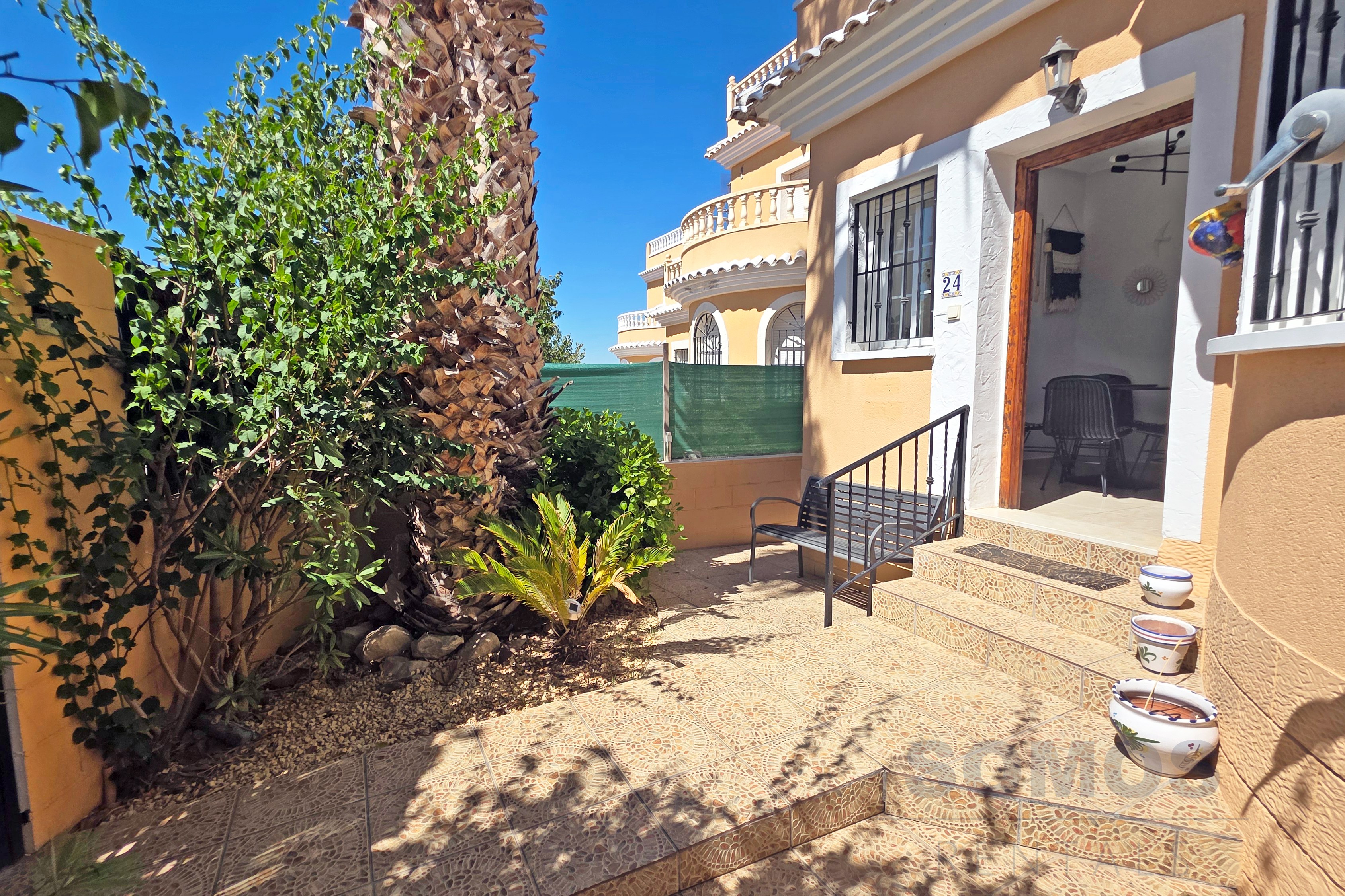 Garden — Villa Dali, Urb La Marina
