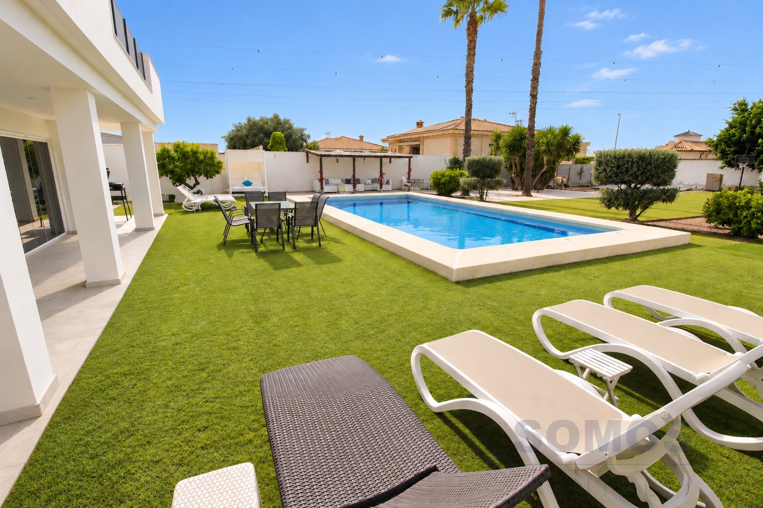 Jardín — Villa Ricardo, Urb La Marina