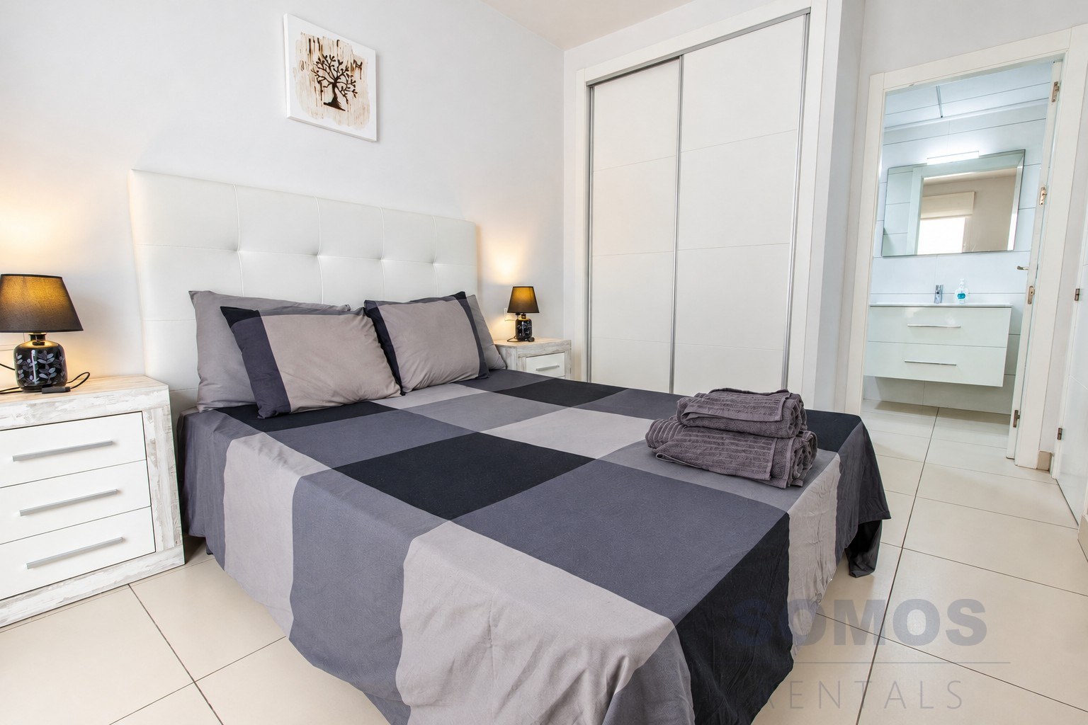 Master bedroom — Apartamento El Pinet, La Marina Village y El Pinet