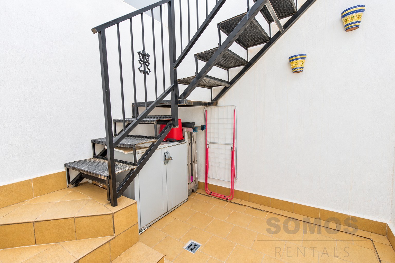 Staircase — Casa Lisa, Urb La Marina