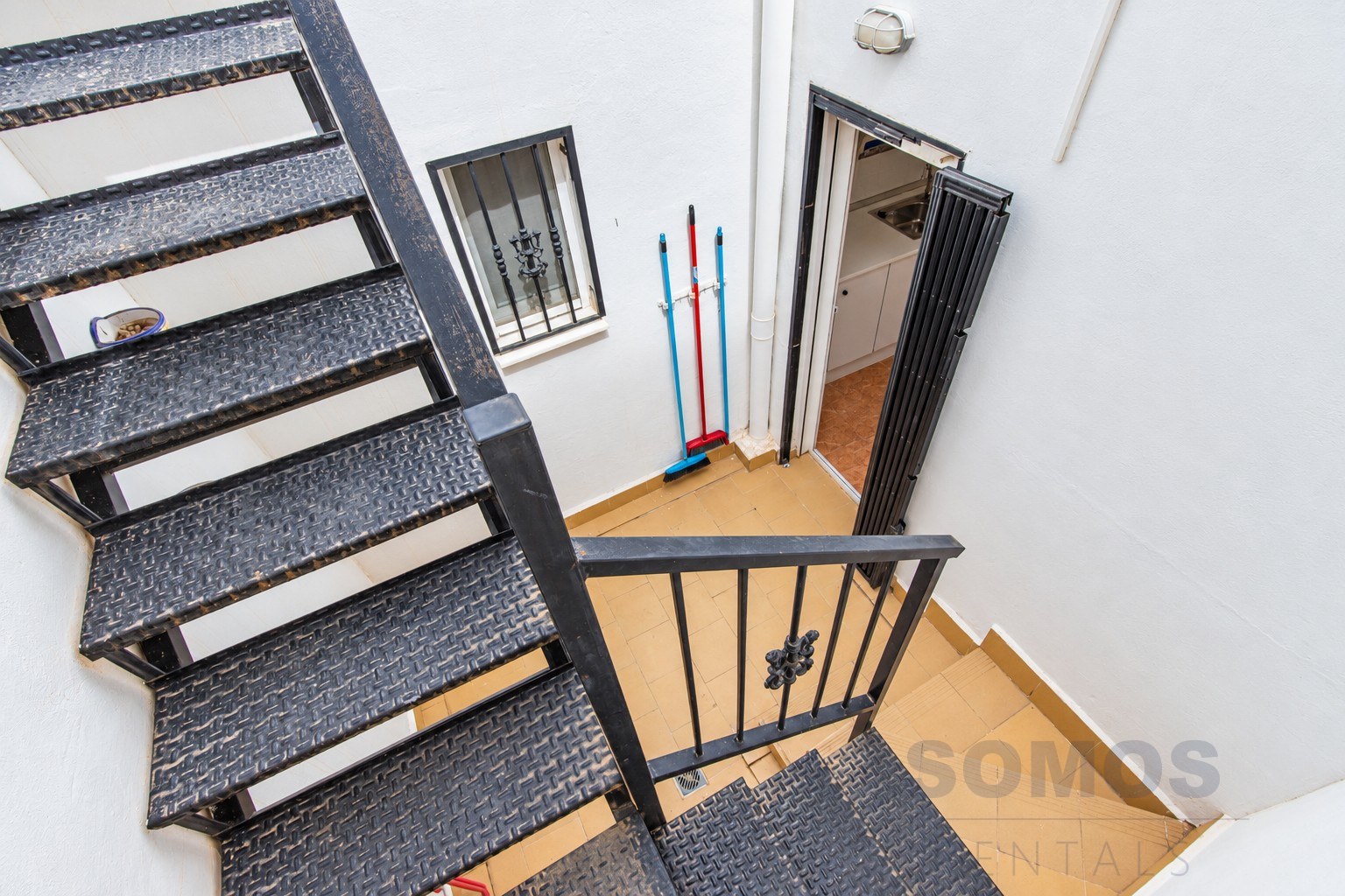 Staircase — Casa Lisa, Urb La Marina