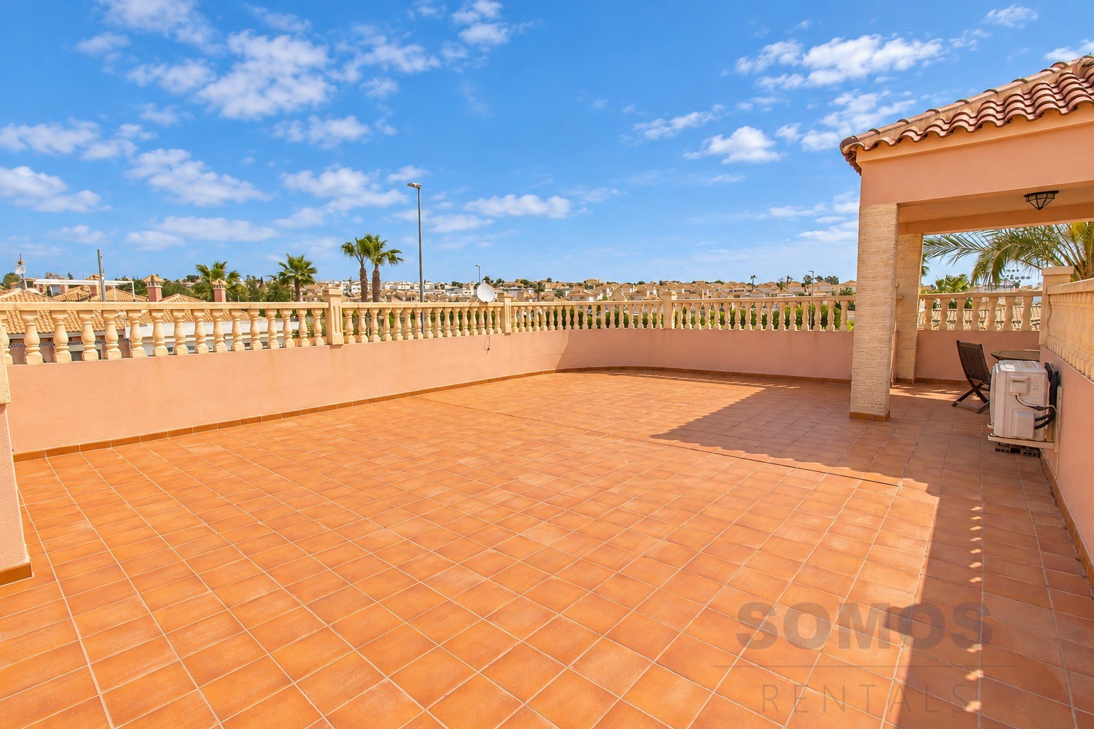 Solarium — Villa Rosa, Urb La Marina