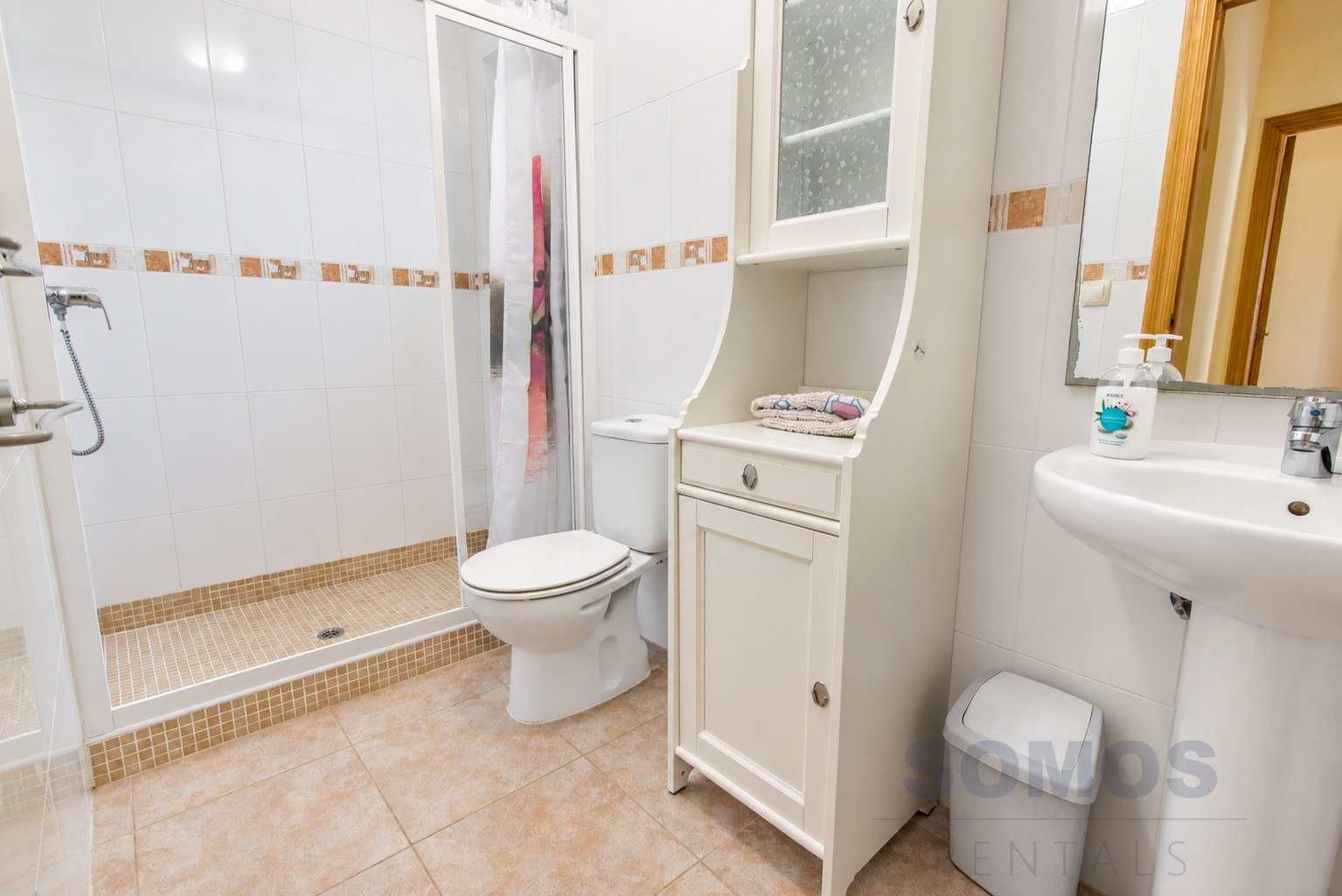 Bathroom 2 — Villa Rosa, Urb La Marina