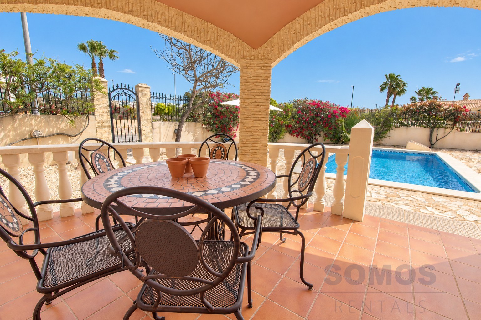 Porch — Villa Rosa, Urb La Marina