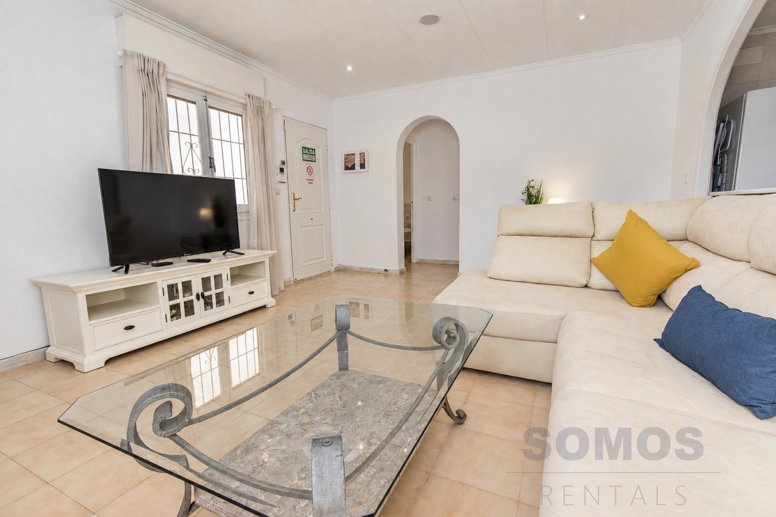Lounge — Villa Yolanda, Urb La Marina