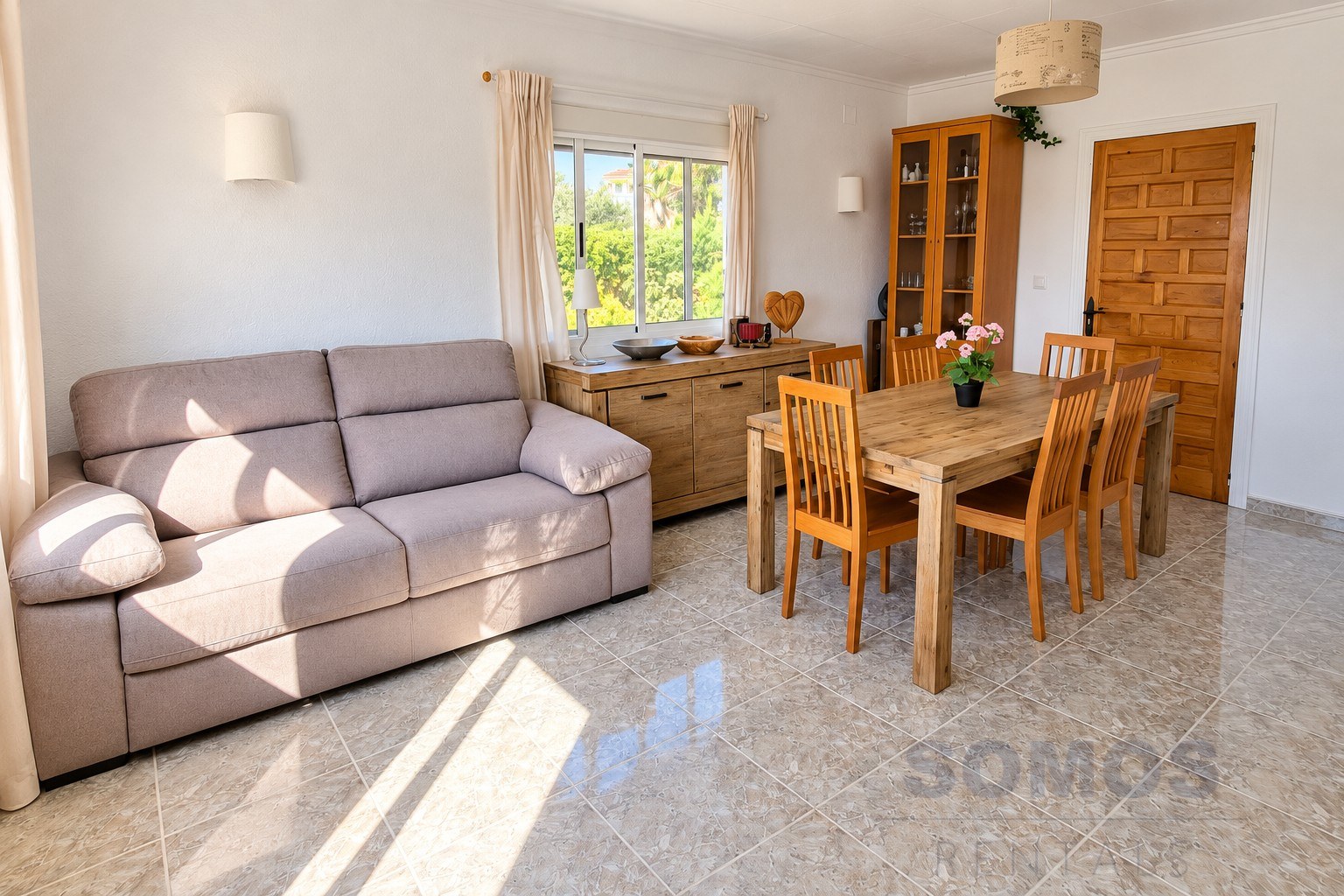 Dining room/4th Bedroom — Villa Yolanda, Urb La Marina