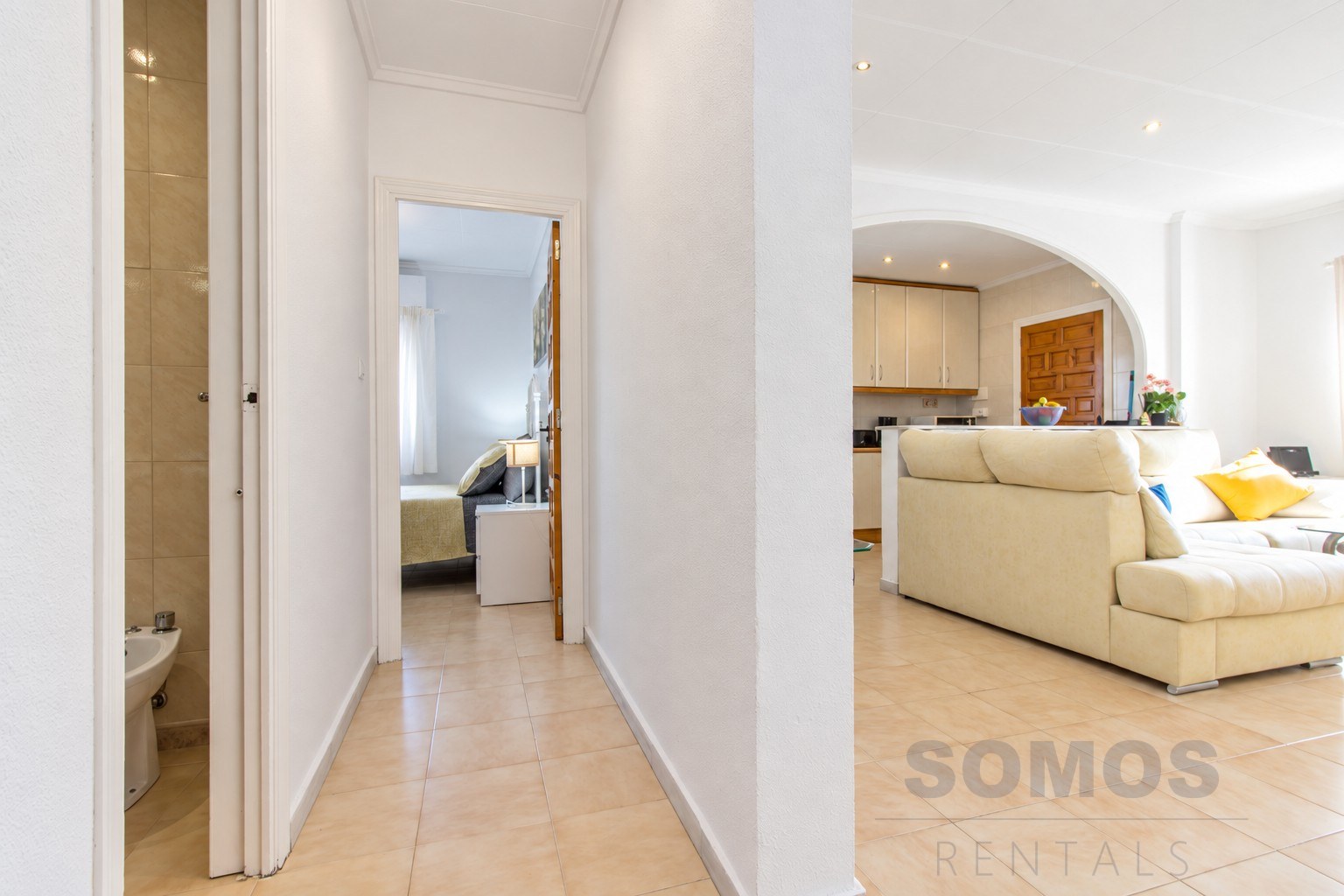 Hallway — Villa Yolanda, Urb La Marina