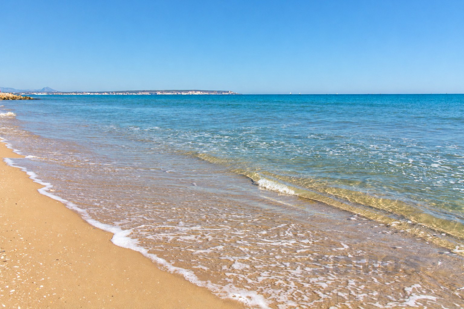 El Pinet beach — Casa Marina del Rey, La Marina Village y El Pinet