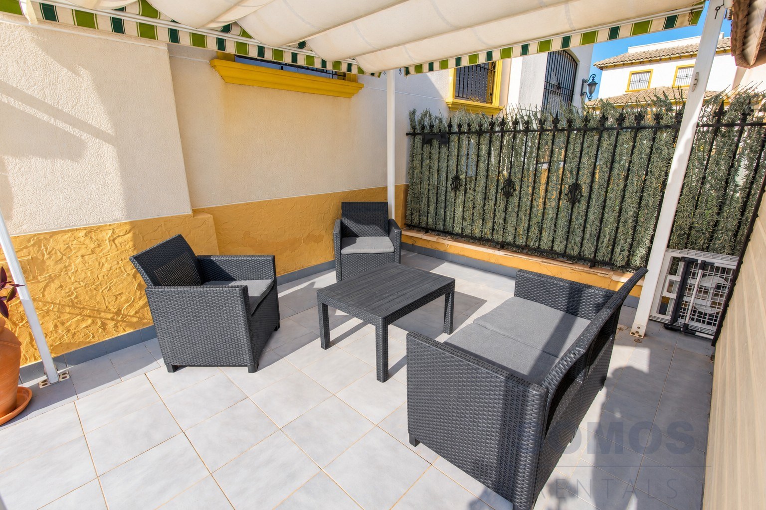 Terrace — Casa Marina del Rey, La Marina Village y El Pinet