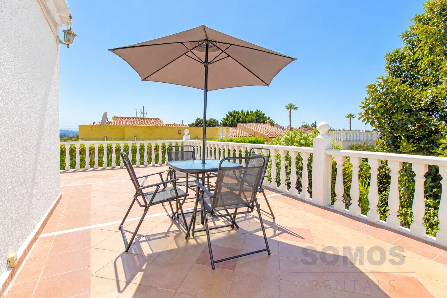 Sun terrace — Casa Elche, Urb La Marina