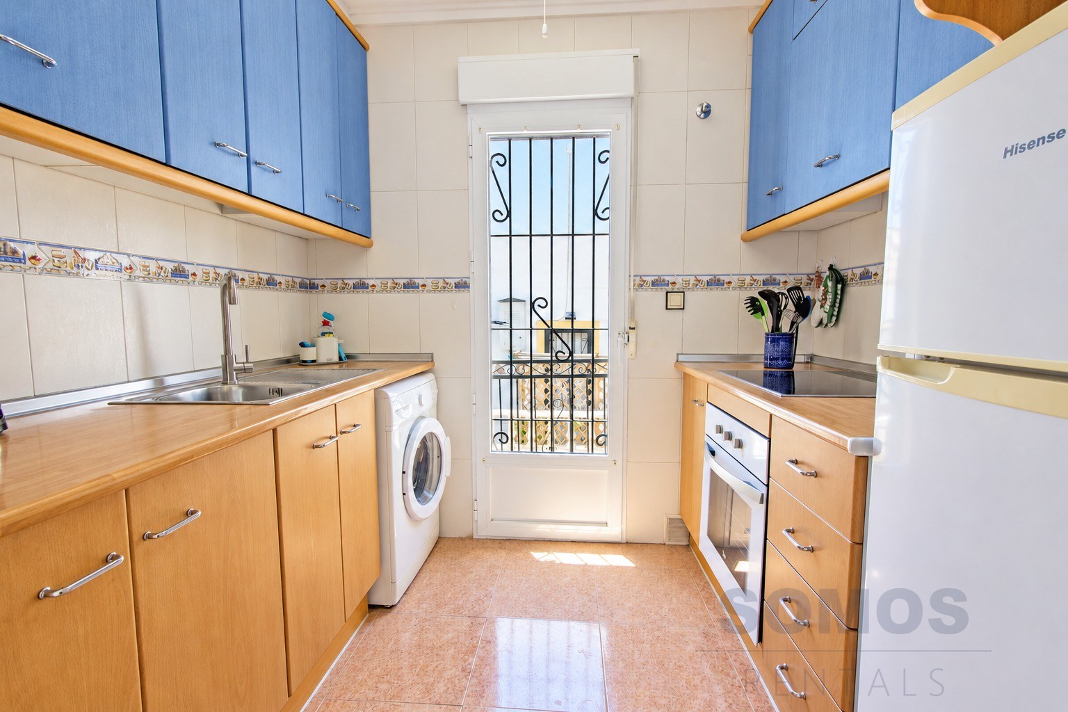 Kitchen — Casa Alfredo, Urb La Marina