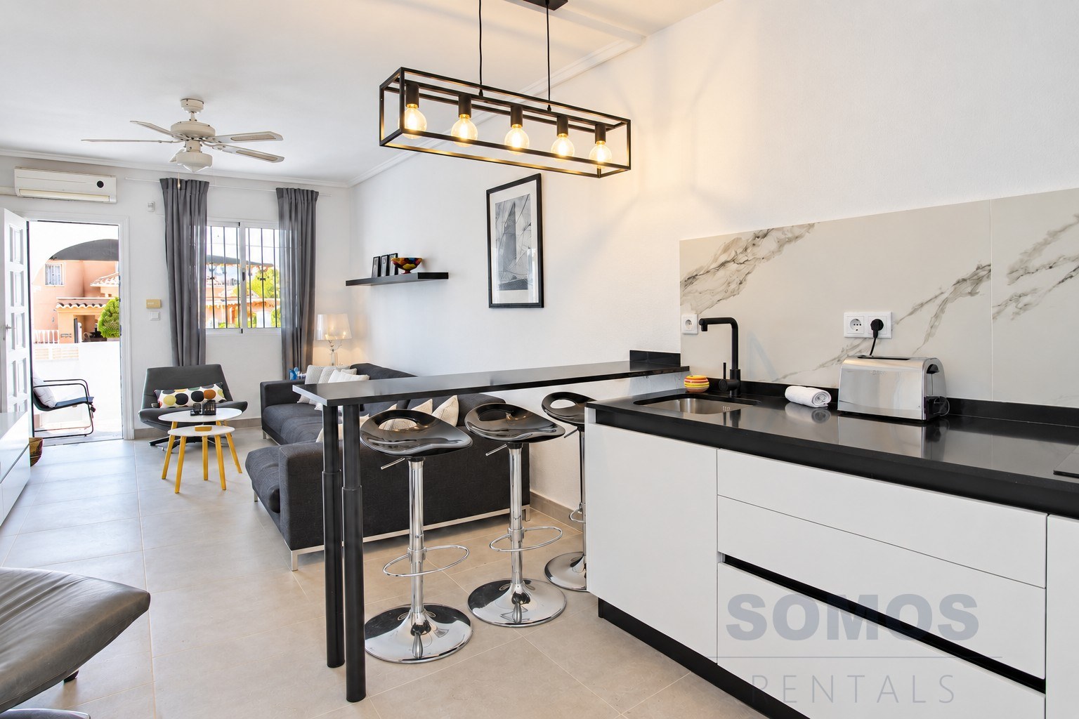 Kitchen — Casa Arturo, Urb La Marina