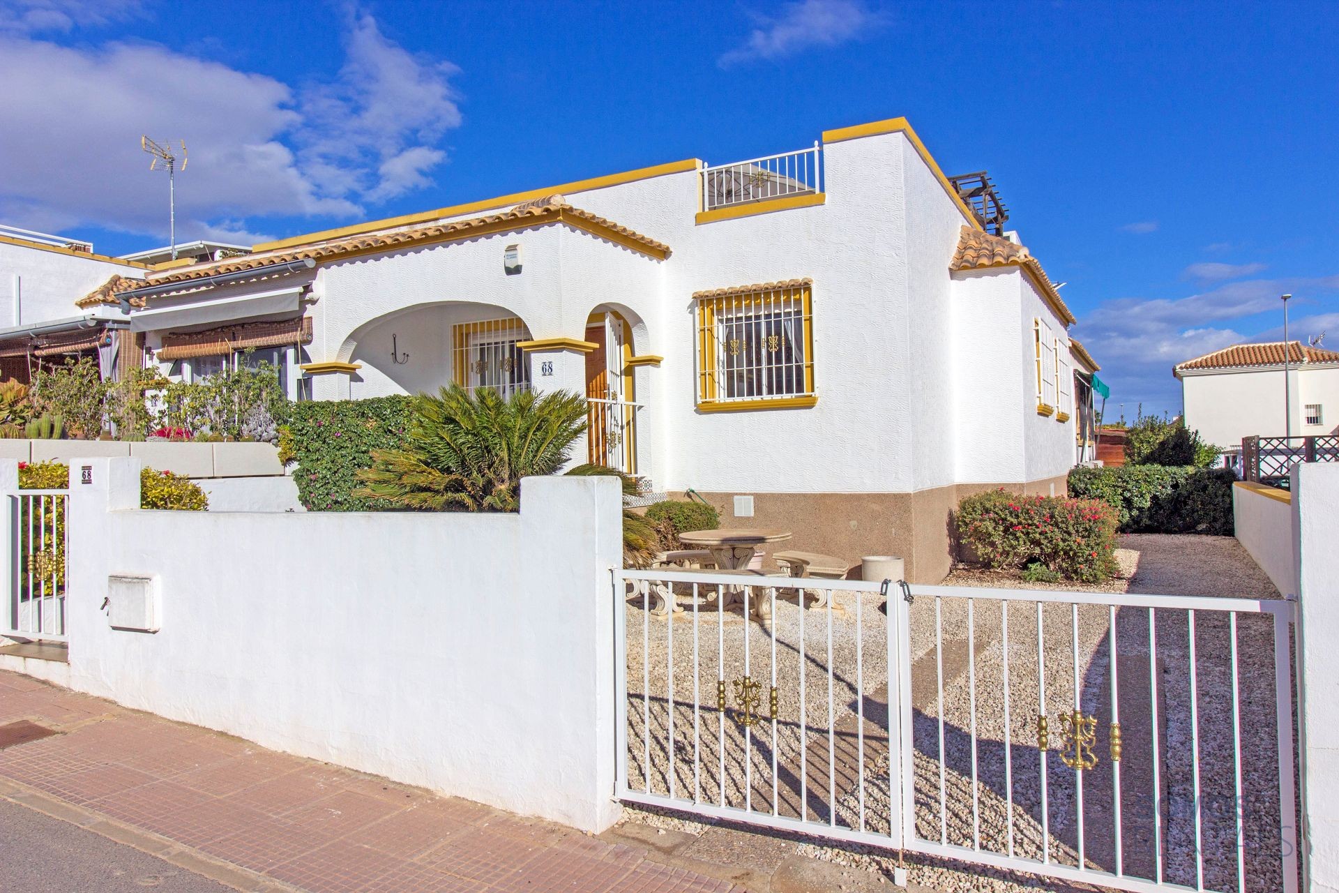 Casa Monaco - Urb La Marina photograph 1