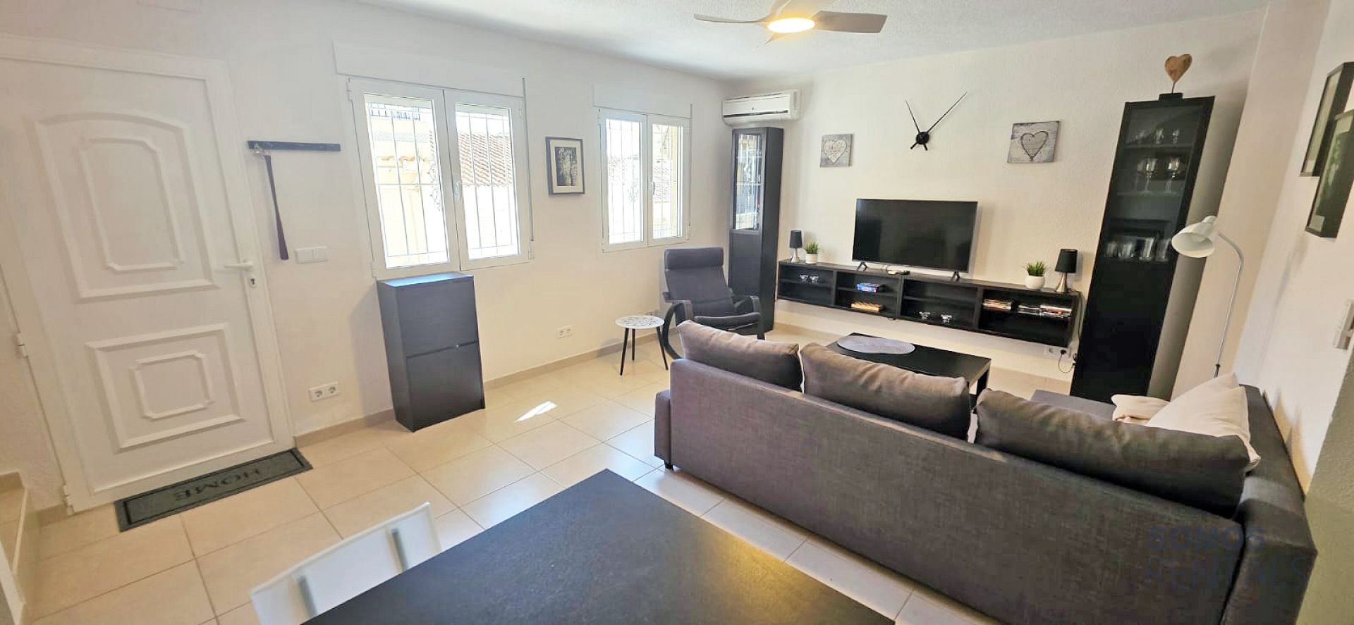 Casa Amadorio - Urb La Marina photograph 9